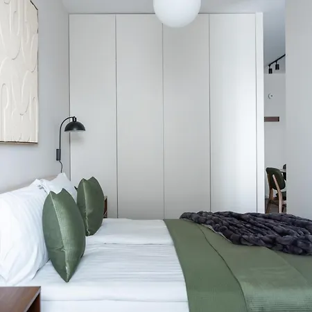 Lion - Premium With Parking In The Center Of Apartment Danzig