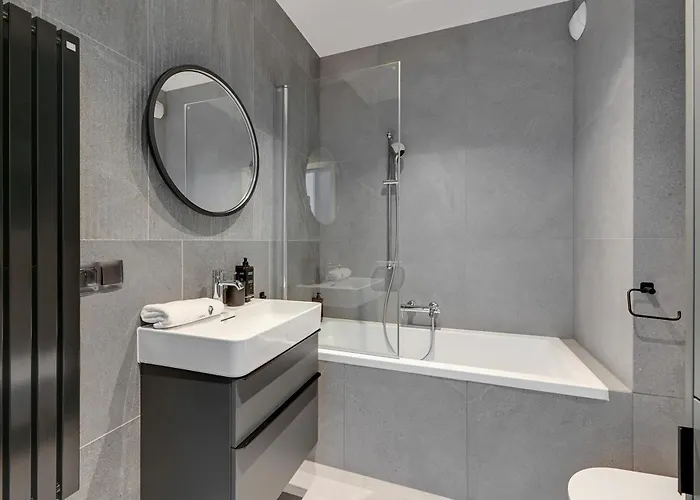 Lion - Premium With Parking In The Center Of Apartament Gdańsk